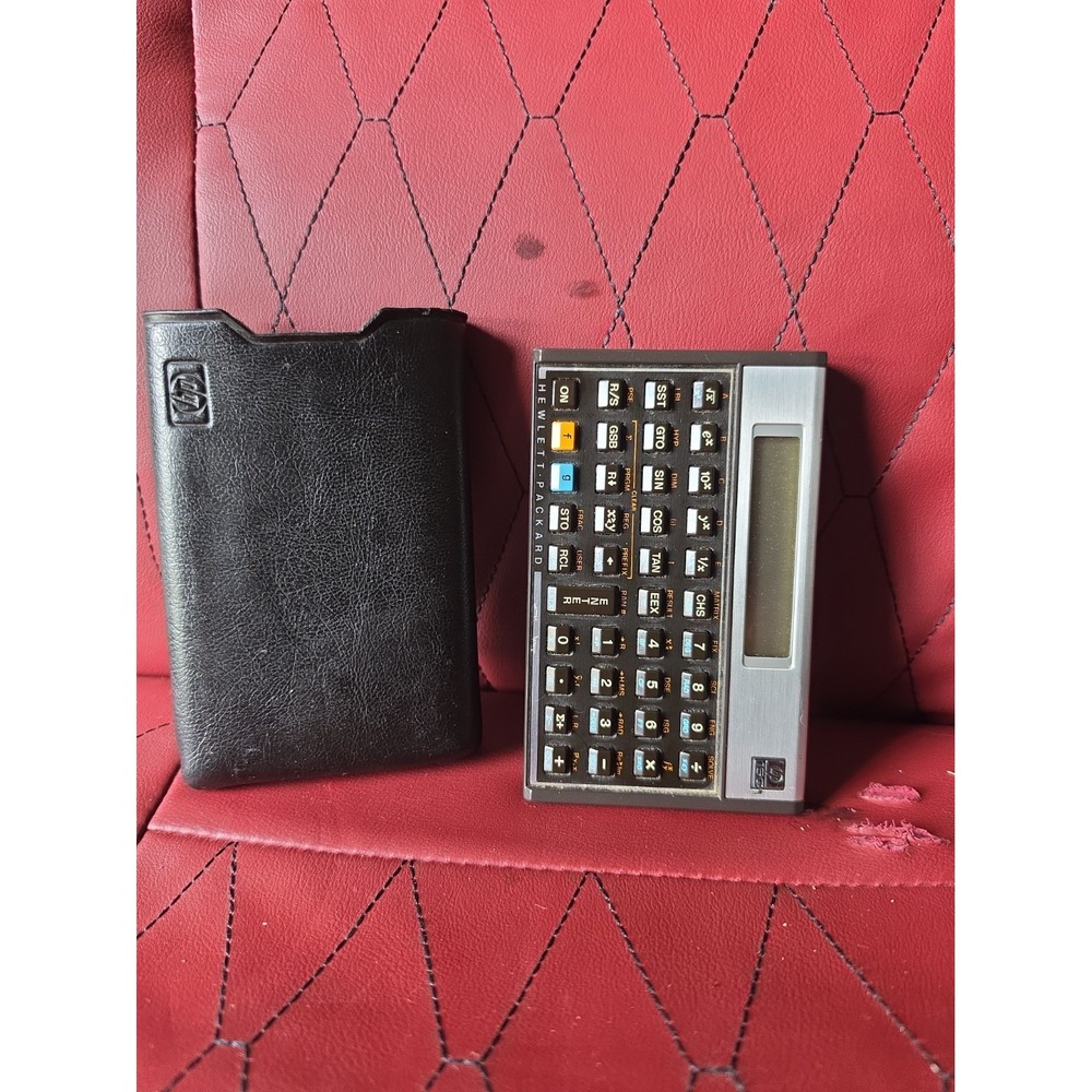 Hewlett-Packard HP 11C Scientific Handheld Calculator Vintage W/ Case